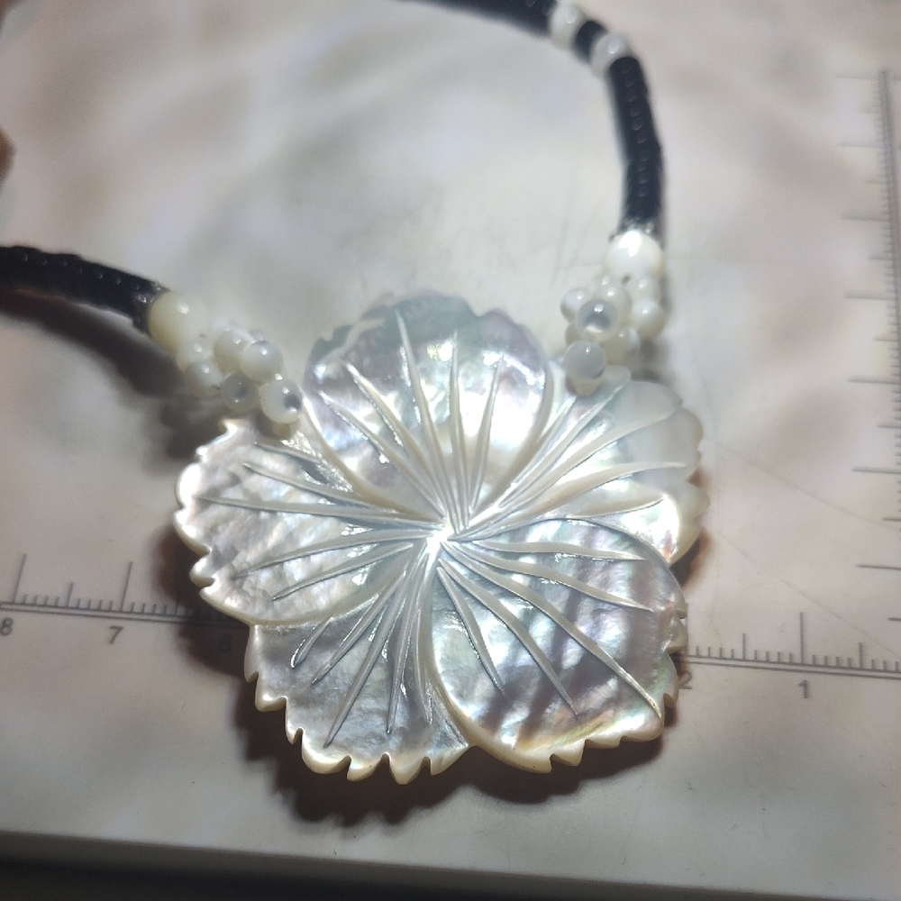 Lustrous Floral Pearl Necklace